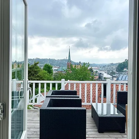 Σπίτι διακοπών Sentrum - Koselig Hus Med Parkering Arendal